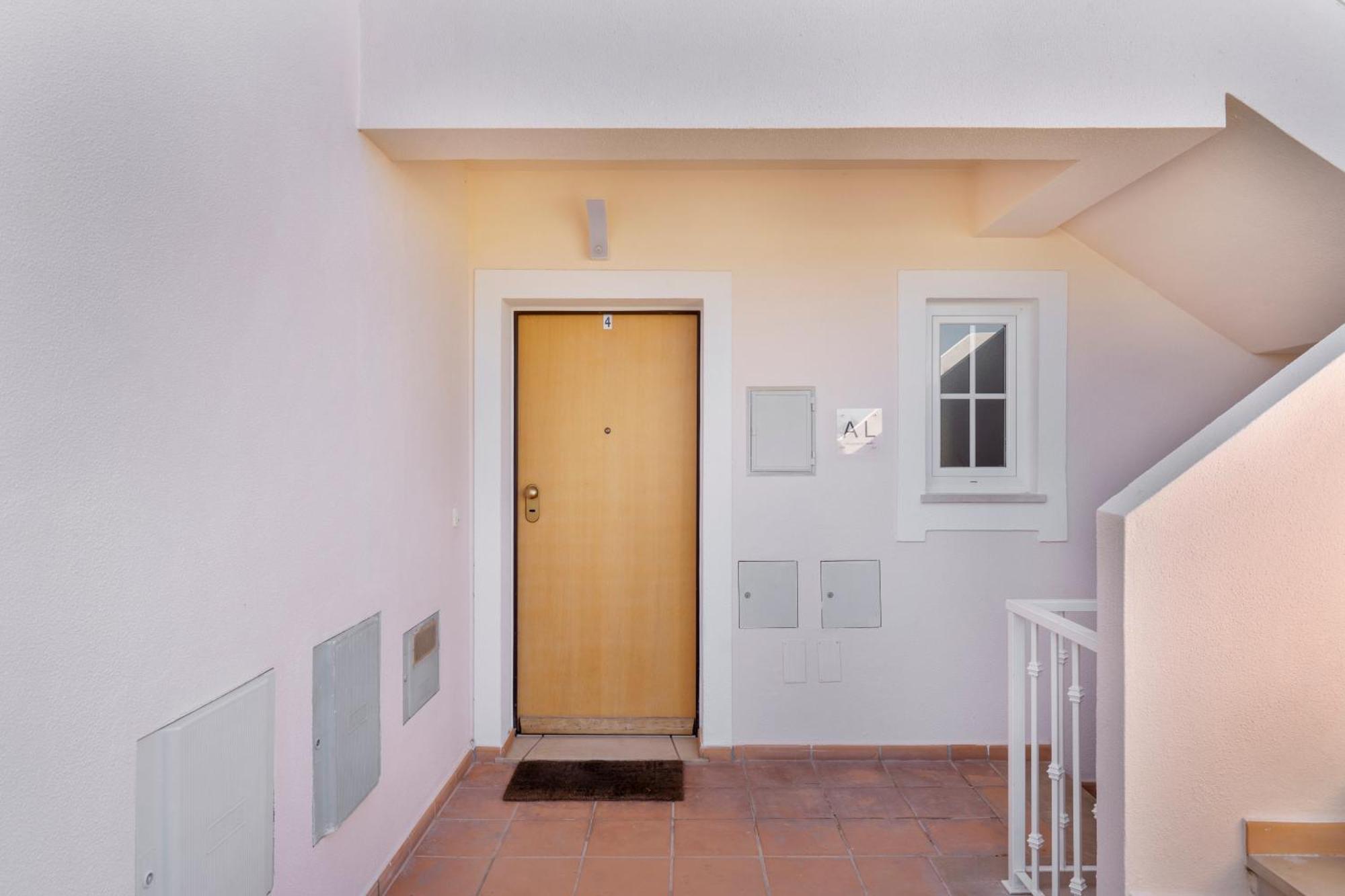 Apartamento No Condominio Baia Village Com Piscina 阿尔布费拉 外观 照片